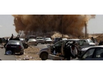 Libia, scacco della Nato
in tre mosse
